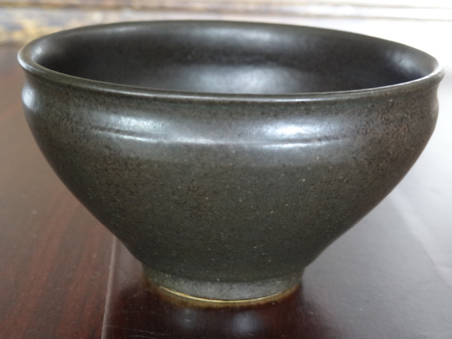 仿古亚光釉茶碗