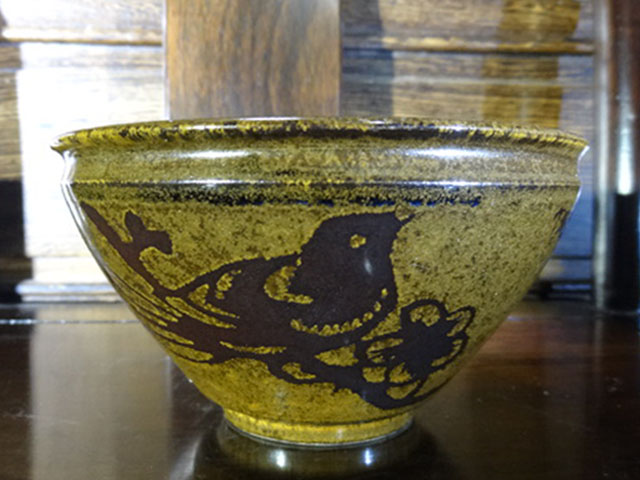 仿古铜“喜上眉梢”茶盏