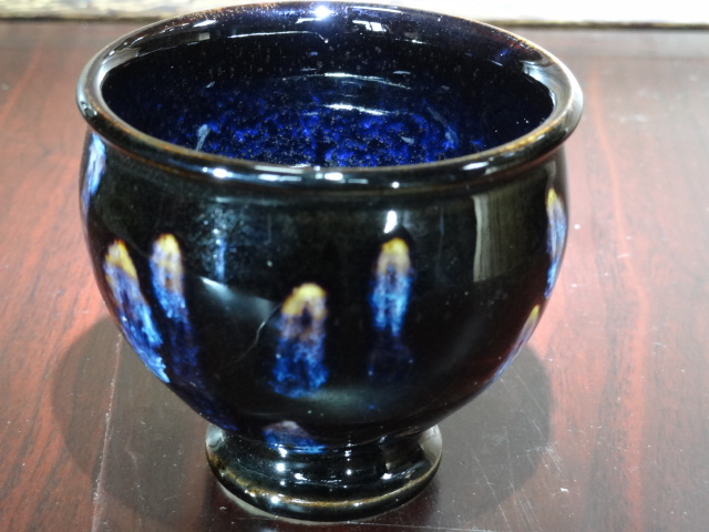 窑变蓝彩扣足杯